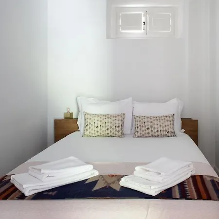Plum Guide - Diamonds In The Sky Appartement *